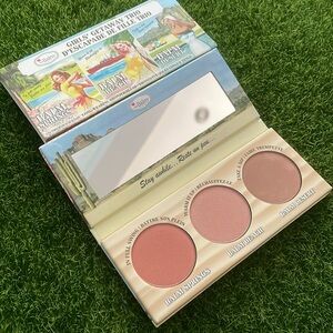 The Balm Girls’ Getaway Trio Bronzer and Blush